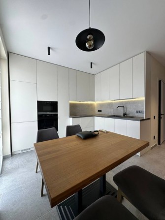 Оренда 1 кімнатної квартири + кухня студія, по вул Щирецька - фото 1