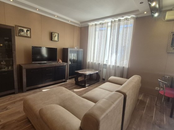 Кухня-студия и спальня Пироговская/Госпиталь Одесса