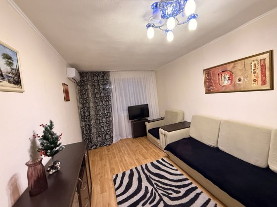 Оренда 2кім кв Центр лікарні Мєчнікова Днепр