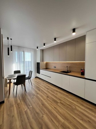 Оренда 1 кім квартири+студія, вул Щирецька, новобудова - фото 1