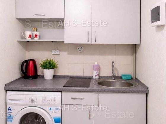 Сдам квартиру гостинку ТРК Украина пр. Юбилейный 61д Харьков