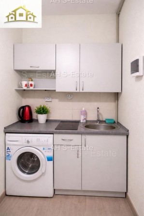 Сдам квартиру гостинку ТРК Украина пр. Юбилейный 61д - фото 1