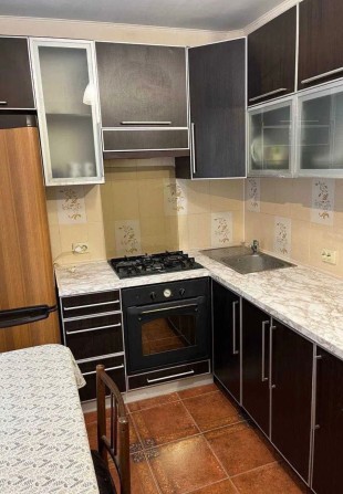 Сдам 3х комн квартиру м. Спортивная - фото 1