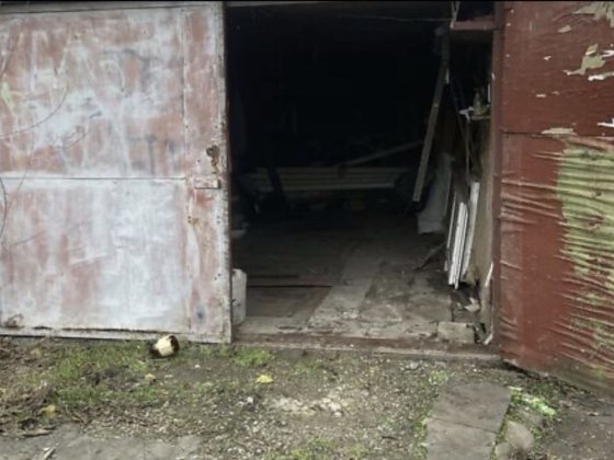 Гараж с ямой на Авалиані Запоріжжя