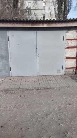 Гараж капітальний, гаражний кооператив "Центр" вул Портова соцринок. - фото 1