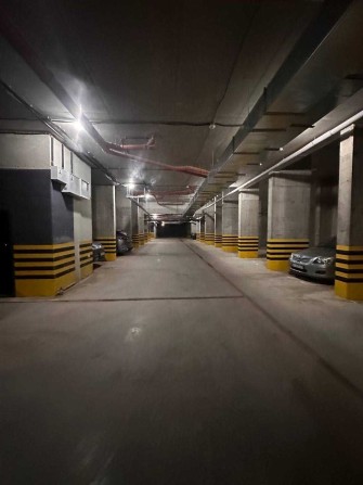 New! Паркінг в зданому ЖК на Навроцького 31 - фото 1