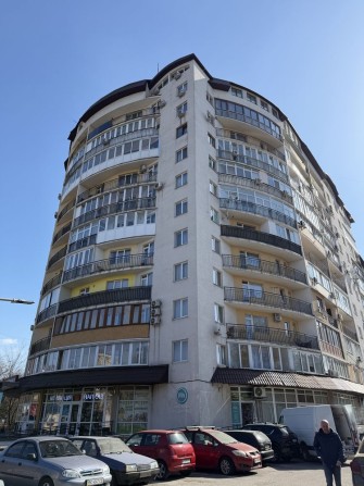 Продаж паркомісця в підземному паркінгу ! - фото 1