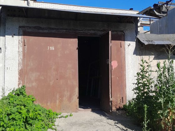 Продам гараж в ГК Кіровець Киев