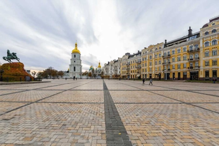 Продажа паркоместа, подземный паркинг ул. Владимирская 20/1. Центр. - фото 1