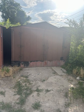 Продам гараж в охраняемом кооперативе. С документами Переоформлением - фото 1