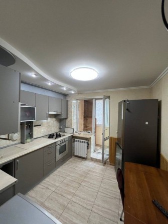 Сдам 2-к квартиру на Ак.Вильямса/ Привал. Газ - фото 1