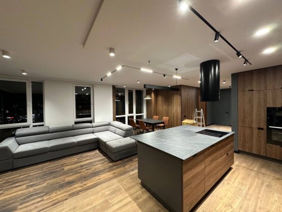 Оренда розкішної квартири в будинку бізнес-класу Проспект Чорновола Львов