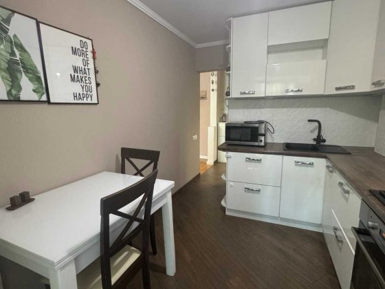 2 комнатная квартира в 12 эт доме ул. Канатная /парк Шевченко