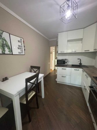 2 комнатная квартира в 12 эт доме ул. Канатная /парк Шевченко - фото 1