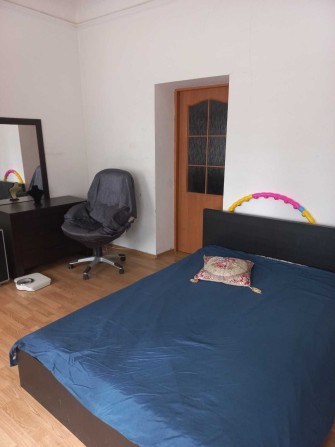 Сдам 1 комн. квартиру  на Разумовского - фото 1