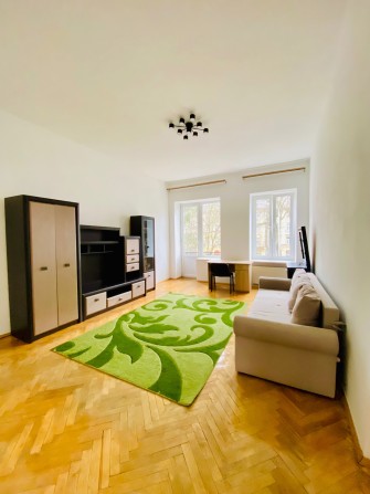 2-х кімнатна комфортна квартира в центрі на початку вул.Личаківськоі - фото 1