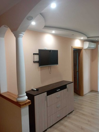 Сдам кухню студию 2 спальни Транспортная евроремонт газ - фото 1