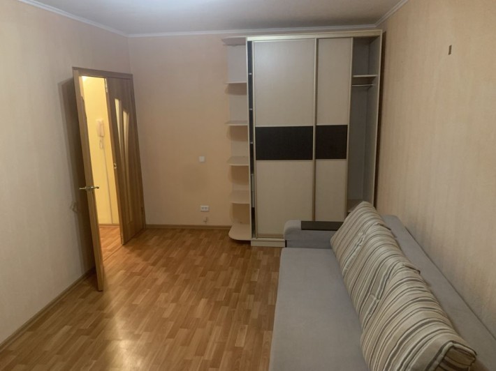 Сдам 1-ю квартиру на пос.Жуковского ул.Проскур 3 Sобщ.= 35 м - фото 1