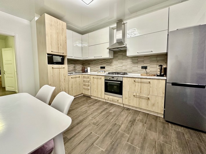 Оренда 2-ох кімнатної квартири по вул. Малоголосківська - фото 1