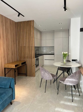 Оренда сучасної 1к квартири  в ЖК Софіївка на вул. Угорська - фото 1