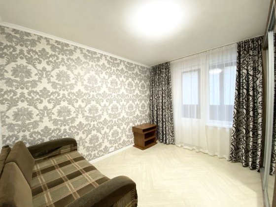 Оренда 2-к квартири з балконом, вул. Зодчих, 68, Борщагівка Софиевская Борщаговка