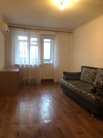 Аренда 1 комнатная квартира на Фонтане. Газ, ТЭЦ. - фото 1