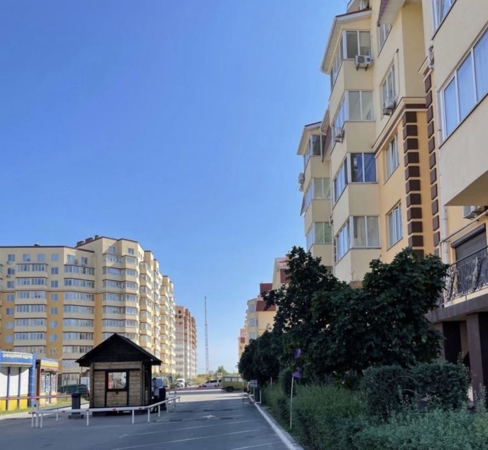 Здається в оренду велика, доглянута 1 к! Київський маєток - фото 1