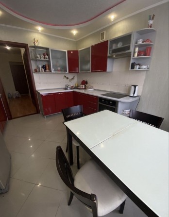 Реальная 2-ка на Алексеевке, Проспект Победы 59, метро Перемога - фото 1