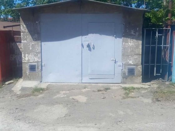 Продаю гараж в а/к Глиноземный (Корабельный р-н) Николаев