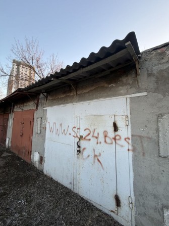 Продам гараж Левада - фото 1