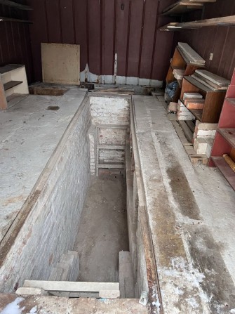 Продам гараж с погребом по ул. Азсарова 3 - фото 1