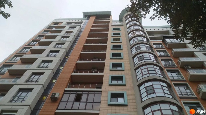 Продажа паркомісця ,ЖК Капітолій,вул.Хрещатик 27Б! - фото 1