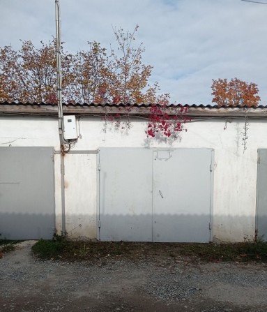 Здам капітальний гараж в центрі  з  оглядовою ямою - фото 1