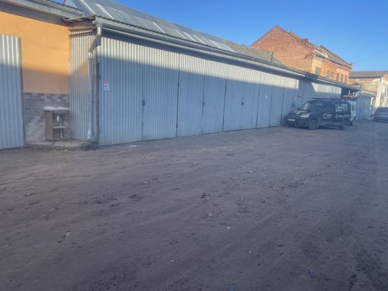 Орендда гаража склада в центрі міста