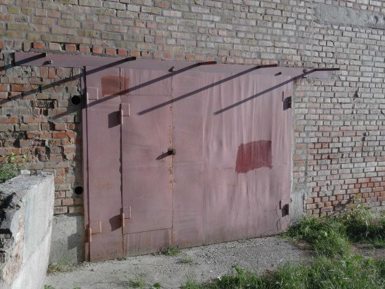 Сдам капитальный гараж в ГСК "Лада" - р-н Леваневского (з-д "Валса")