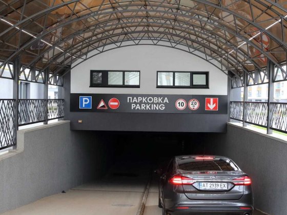 Паркомісце ЖК Липки