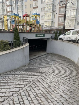 Паркомісце Оренда ЖК Містечко Центральне Височана - фото 1