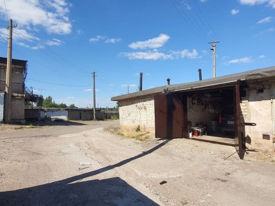 Гараж Цен-Міський Кривбасівська Автомобіліст Центр