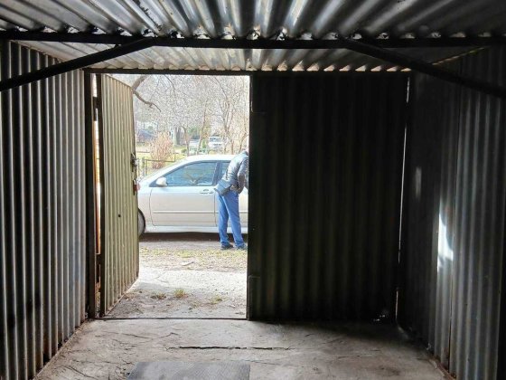 Оренда гаража центр за готелем     ,, Мир'' Рівне