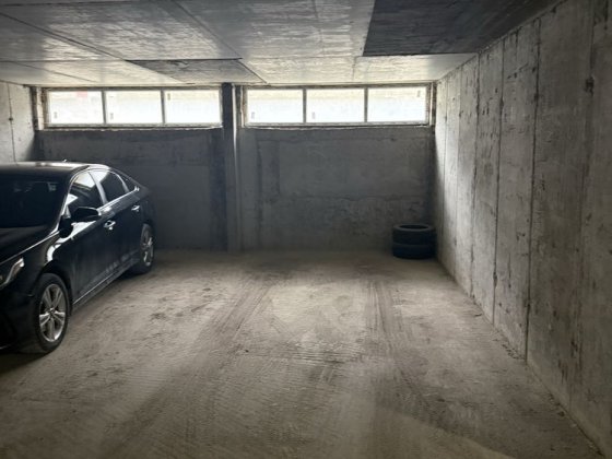 Оренда паркомісця