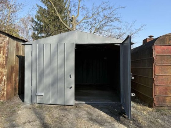 Здам гараж металевий