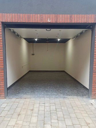 Здається новий гараж район Токіо, вул. Богомольця - фото 1