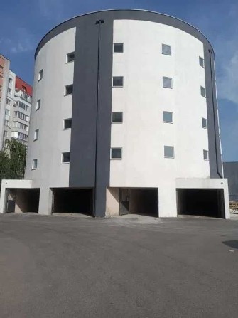 Здам в оренду гаражний бокс 5 поверх, Тобілевіча 4 (Грушевського) - фото 1