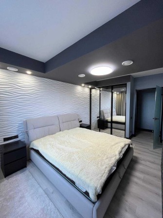 Оренда просторої 2-кімнатної квартири в ЖК Місто Трав - фото 1