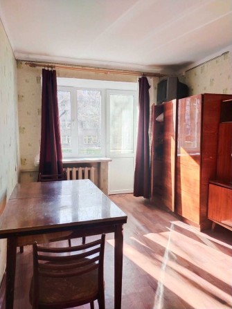 СРОЧНО! Сдам 1-комн. кв-ру на пр. Шевченко, 3 этаж, море в 15 минутах. - фото 1