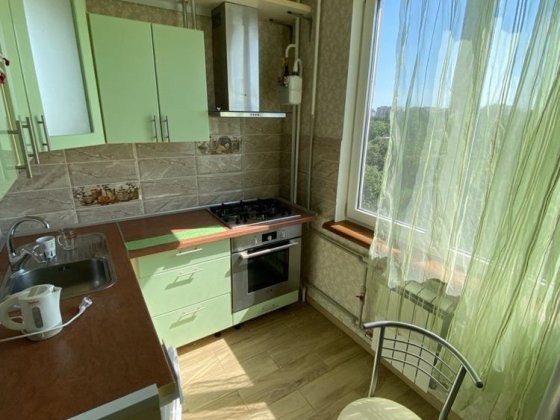 Реальнвя 2-ка на Салтовке, ТРК Украина, Гвардейцев широнинцев 7 Харків