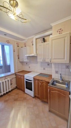 Сдам 1 комн квартиру на Маршала Жукова/"сотовый  проект" - фото 1