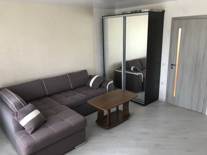 3 комнатная квартира Балковская Долгосрочно - фото 1