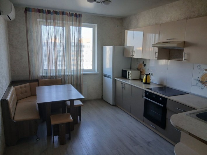 Сдам 1 комн квартиру в Кадоре на Сахарова,генератор - фото 1