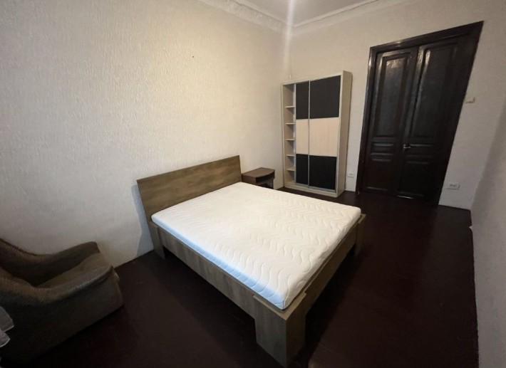 Сдам 2х разд.7300 р-н Нового рынка  (СВЕТ  ВСЕГДА ) - фото 1